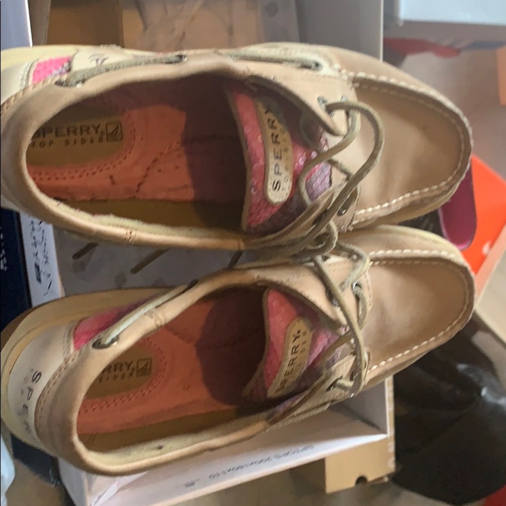 Women’s 6.5 sperry top sider ( Pre-Worn) - Picture 2 of 5